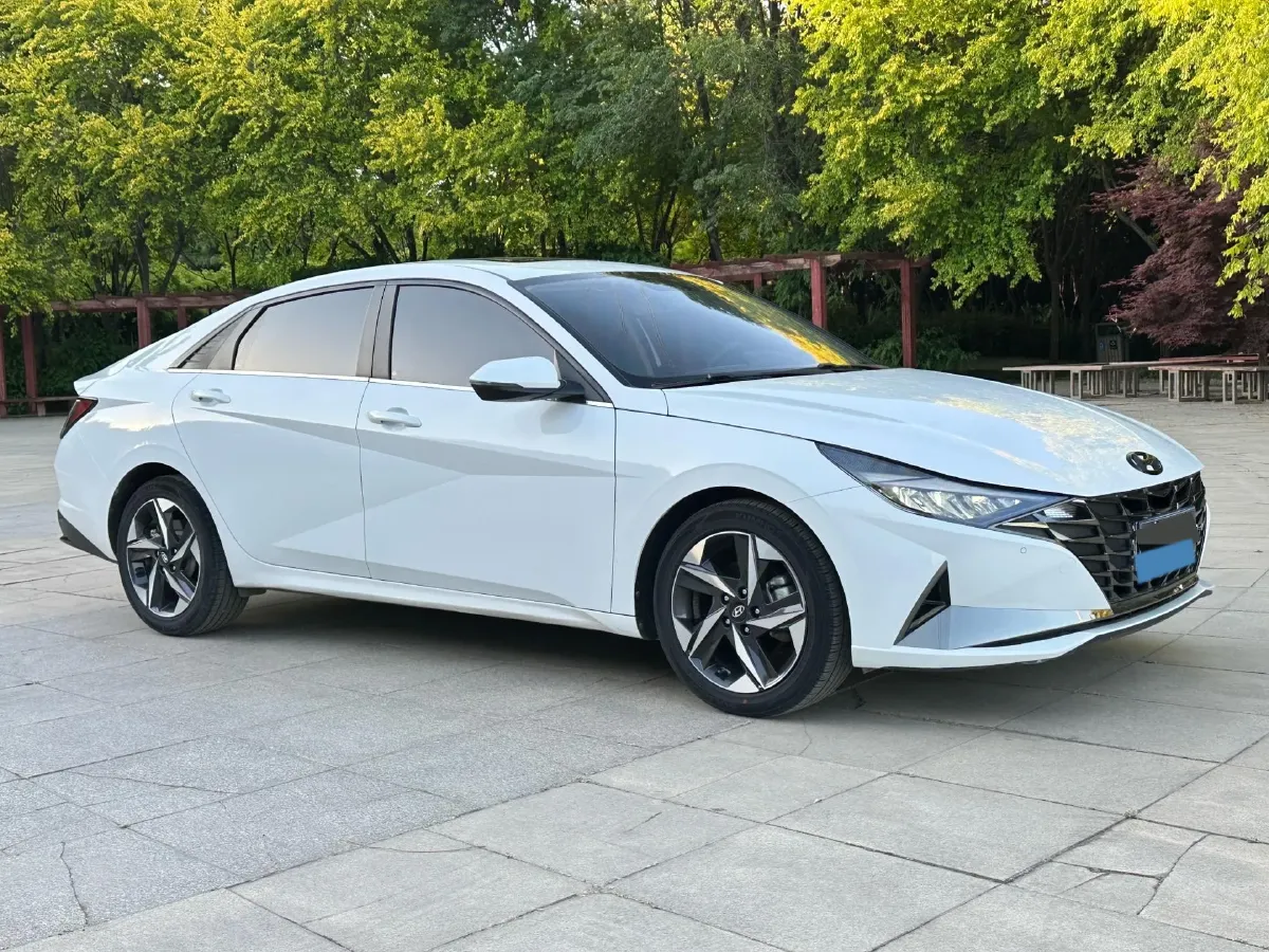 2022 Hyundai Elantra 1.5L 115HP L4 CVT,autocango,china used car exporter,china ev exporter,chinese used car exporter,chinese used ev exporter
