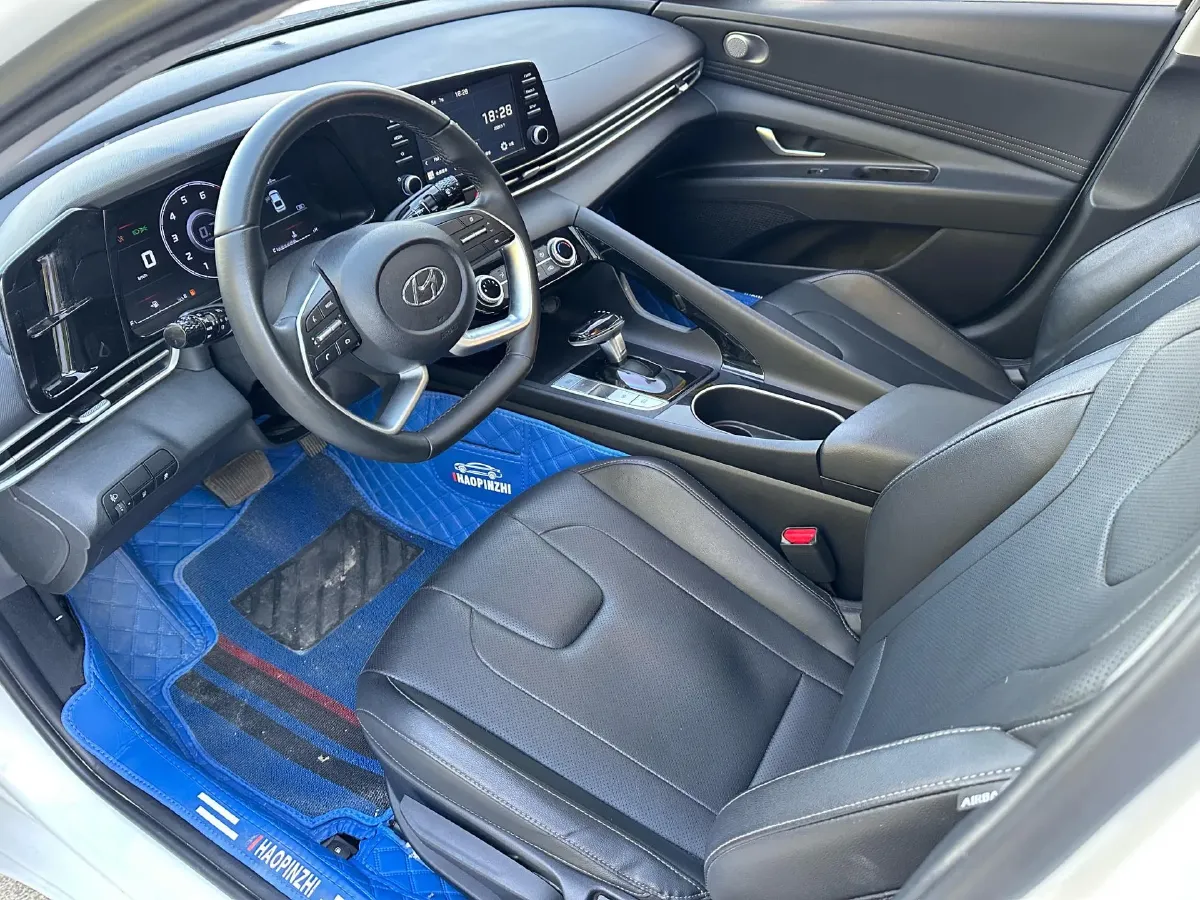 2022 Hyundai Elantra 1.5L 115HP L4 CVT,autocango,china used car exporter,china ev exporter,chinese used car exporter,chinese used ev exporter
