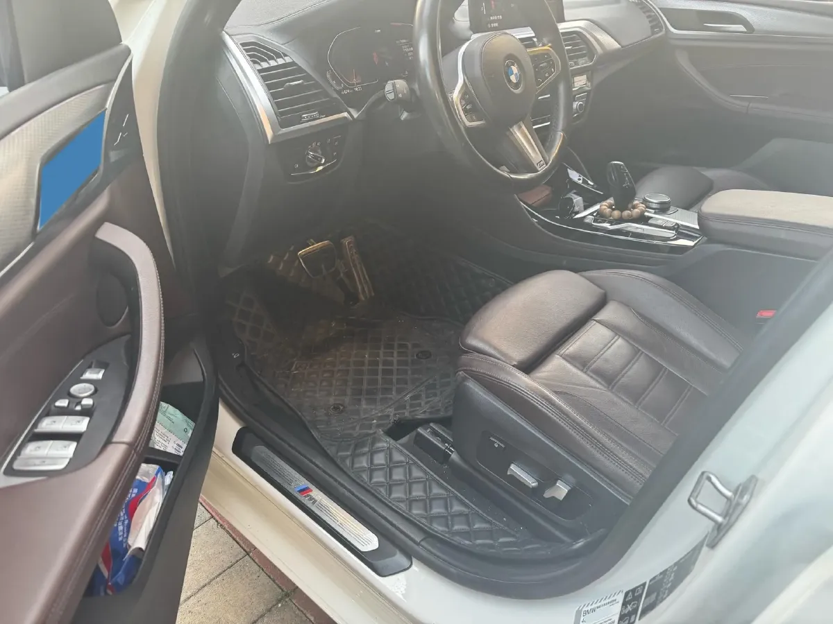 2020 BMW X4 2.0T 184HP L4 8AT,autocango,china used car exporter,china ev exporter,chinese used car exporter,chinese used ev exporter