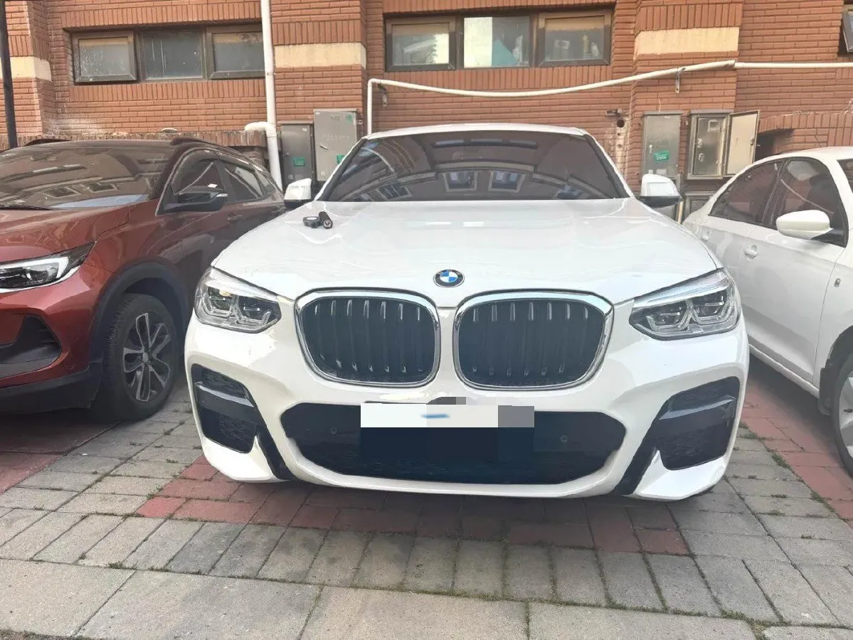2020 BMW X4 2.0T 184HP L4 8AT,autocango,china used car exporter,china ev exporter,chinese used car exporter,chinese used ev exporter