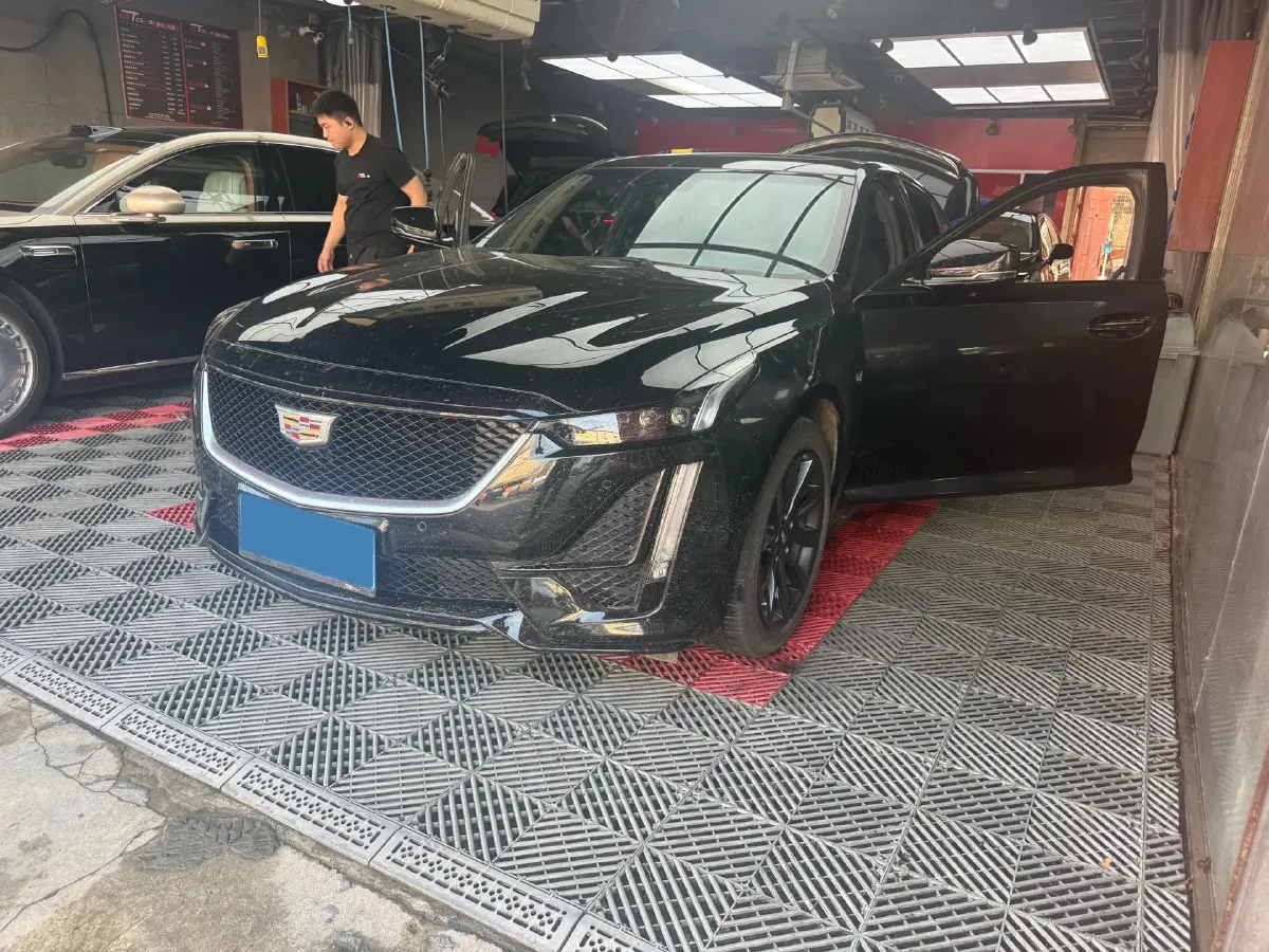 2023 Cadillac CT5 2.0T 237HP L4 10AT,autocango,china used car exporter,china ev exporter,chinese used car exporter,chinese used ev exporter