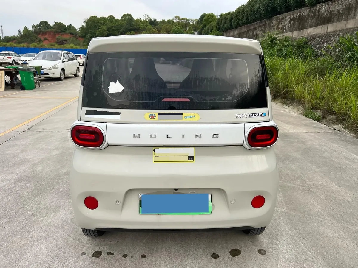 2024 WuLing HongGuang MINI EV BEV 17.3KWH,autocango,china used car exporter,china ev exporter,chinese used car exporter,chinese used ev exporter