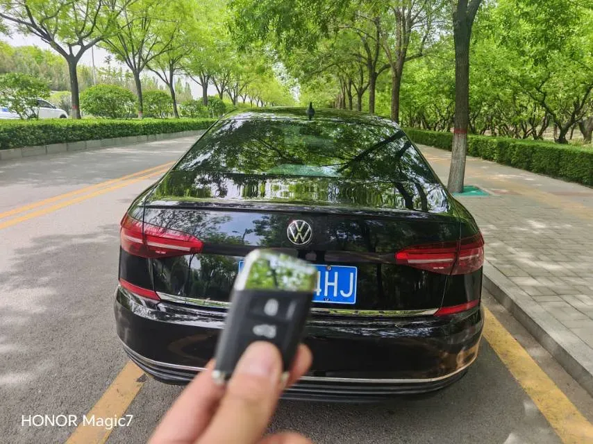 2020 Volkswagen Passat 2.0T 186HP L4 7DCT,autocango,china used car exporter,china ev exporter,chinese used car exporter,chinese used ev exporter