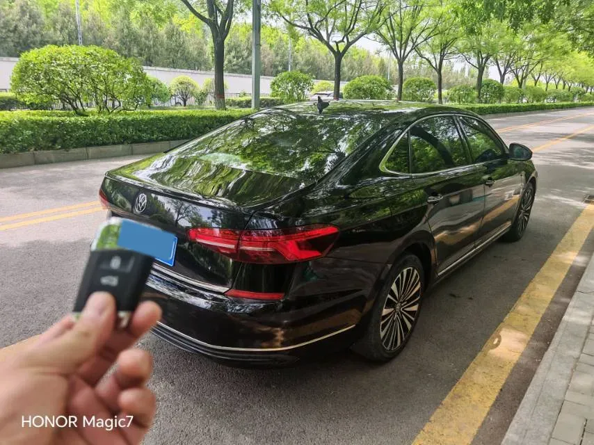 2020 Volkswagen Passat 2.0T 186HP L4 7DCT,autocango,china used car exporter,china ev exporter,chinese used car exporter,chinese used ev exporter