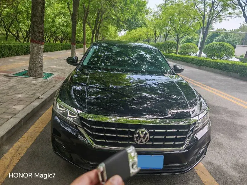 2020 Volkswagen Passat 2.0T 186HP L4 7DCT,autocango,china used car exporter,china ev exporter,chinese used car exporter,chinese used ev exporter