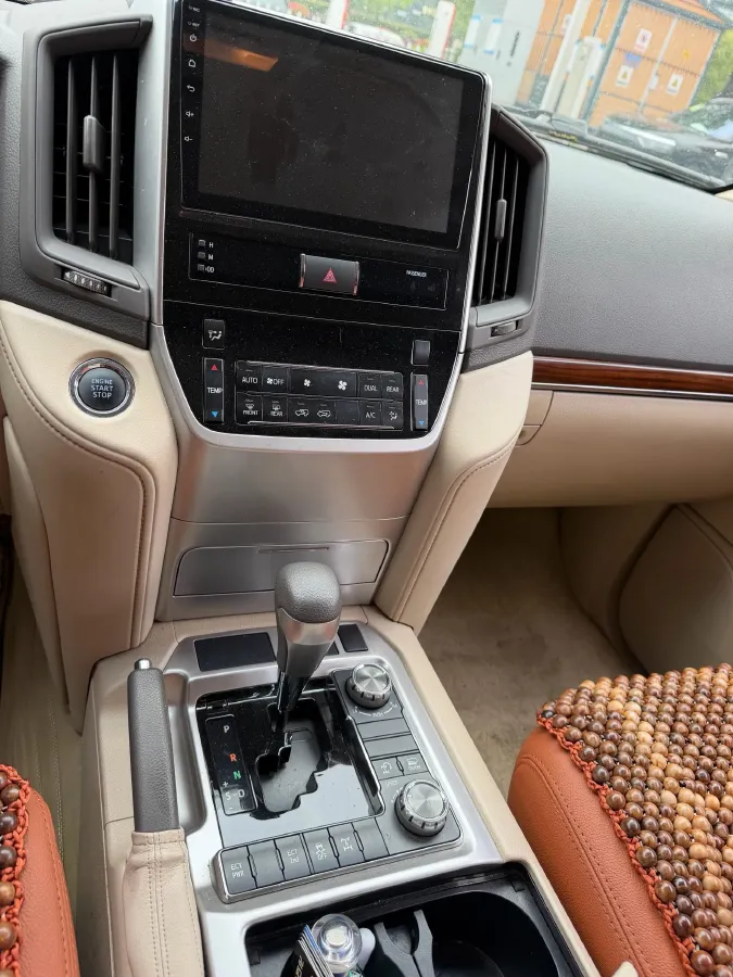 2018 Land Rover Range Rover Evoque 2.0T 241HP L4 9AT,autocango,china used car exporter,china ev exporter,chinese used car exporter,chinese used ev exporter