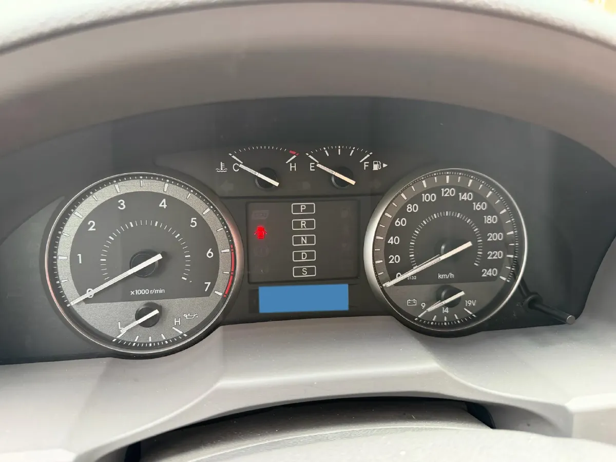2018 Land Rover Range Rover Evoque 2.0T 241HP L4 9AT,autocango,china used car exporter,china ev exporter,chinese used car exporter,chinese used ev exporter