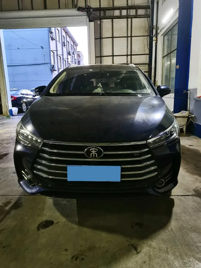 2017 BYD Song MAX 1.5T 154HP L4 6DCT,autocango,china used car exporter,china ev exporter,chinese used car exporter,chinese used ev exporter