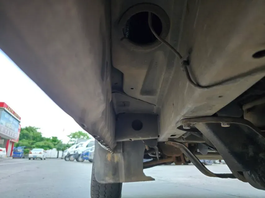 2015 WuLing RongGuang V 1.5L 112HP L4 5MT,autocango,china used car exporter,china ev exporter,chinese used car exporter,chinese used ev exporter