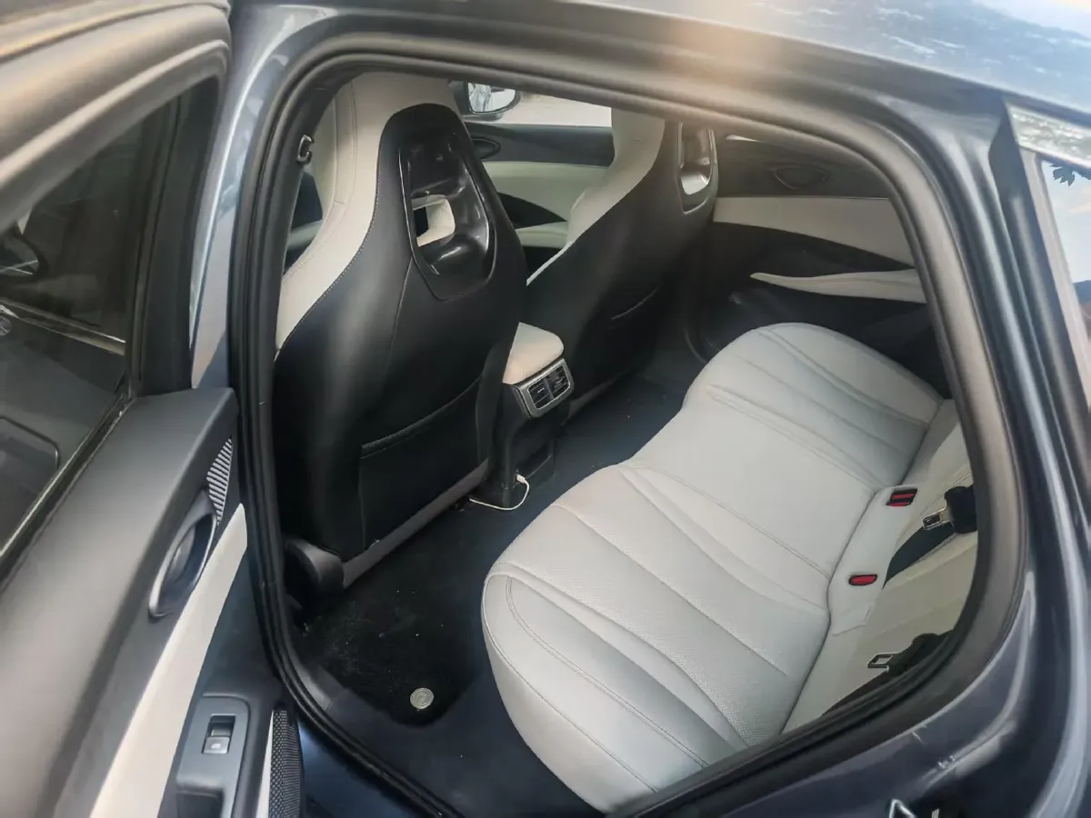 2024 BYD Seal 06 1.5L 101HP L4 E-CVT PHEV 15.87KWH,autocango,china used car exporter,china ev exporter,chinese used car exporter,chinese used ev exporter
