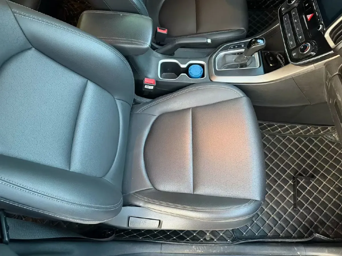 2019 Hyundai ix35 2.0L 160HP L4 6AT,autocango,china used car exporter,china ev exporter,chinese used car exporter,chinese used ev exporter