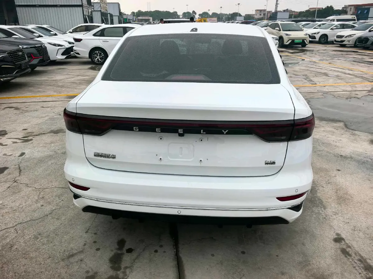 2023 Geely Emgrand 1.5L 127HP L4 CVT,autocango,china used car exporter,china ev exporter,chinese used car exporter,chinese used ev exporter