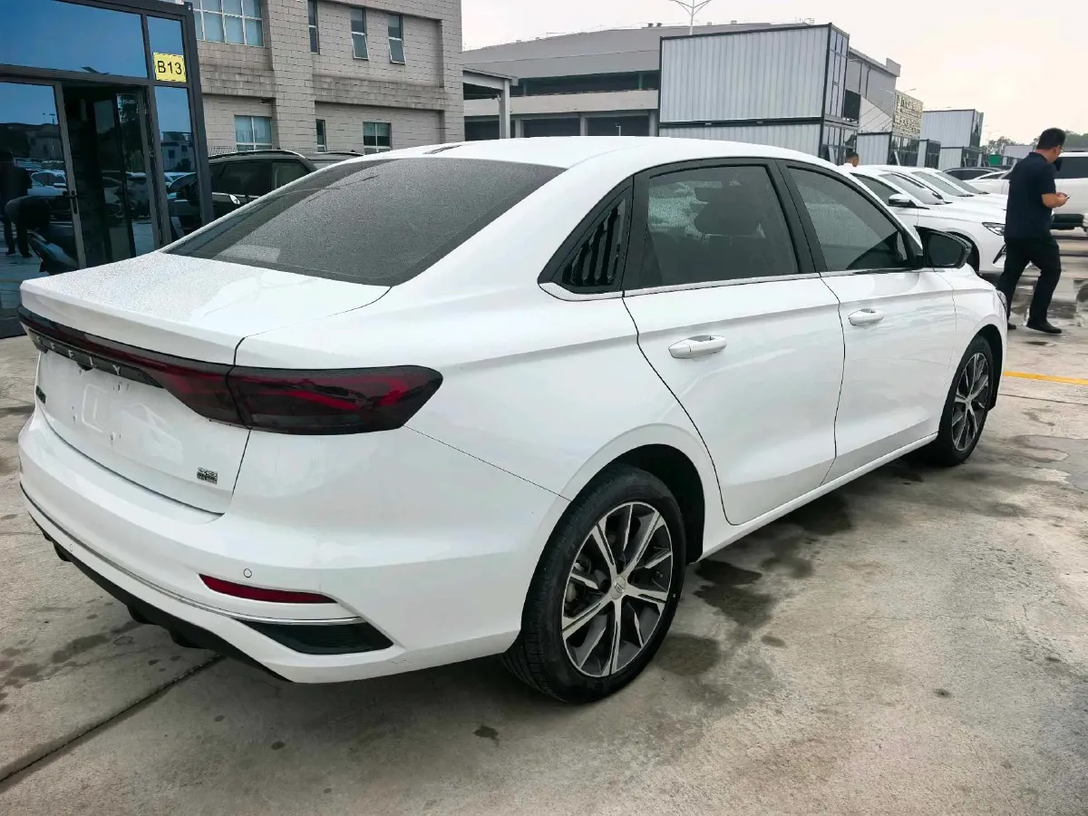 2023 Geely Emgrand 1.5L 127HP L4 CVT,autocango,china used car exporter,china ev exporter,chinese used car exporter,chinese used ev exporter