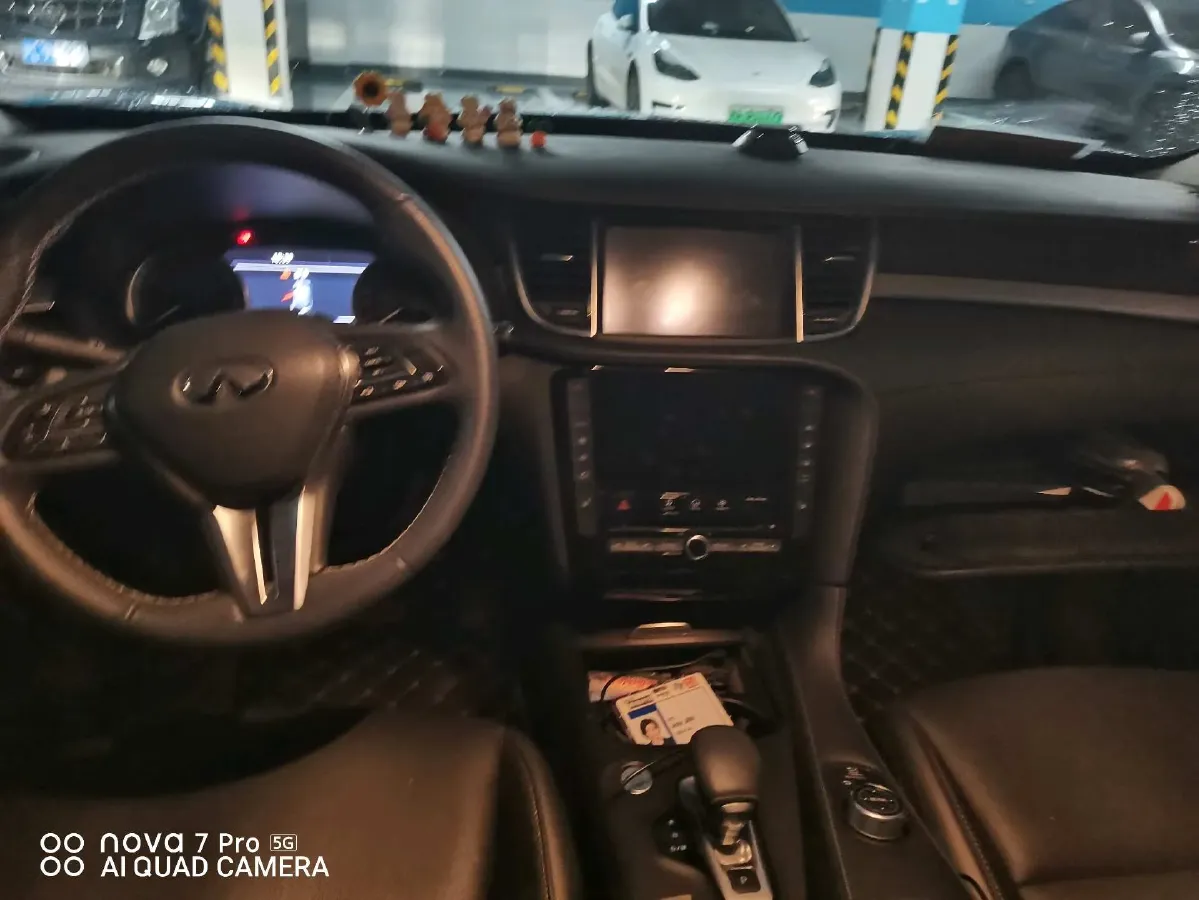 2020 Infiniti QX50 2.0T 272HP L4 CVT,autocango,china used car exporter,china ev exporter,chinese used car exporter,chinese used ev exporter