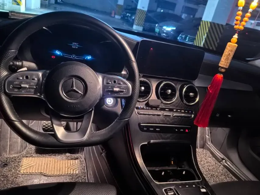 2020 Mercedes-Benz C Class 1.5T 184HP L4 9AT,autocango,china used car exporter,china ev exporter,chinese used car exporter,chinese used ev exporter