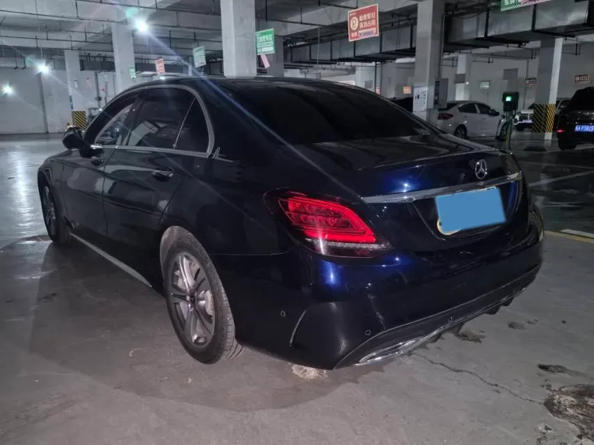 2020 Mercedes-Benz C Class 1.5T 184HP L4 9AT,autocango,china used car exporter,china ev exporter,chinese used car exporter,chinese used ev exporter