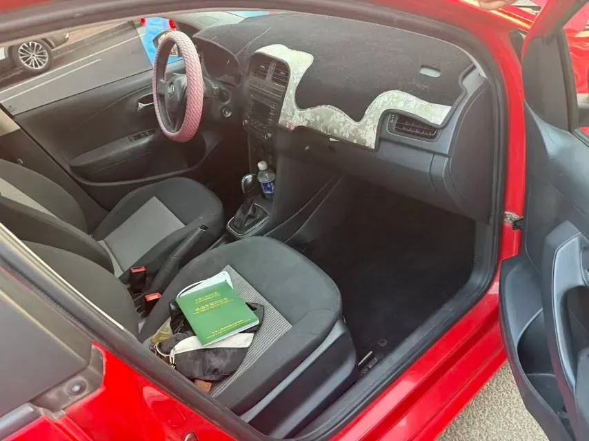 2016 Volkswagen Polo 1.4L 90HP L4 6AT,autocango,china used car exporter,china ev exporter,chinese used car exporter,chinese used ev exporter