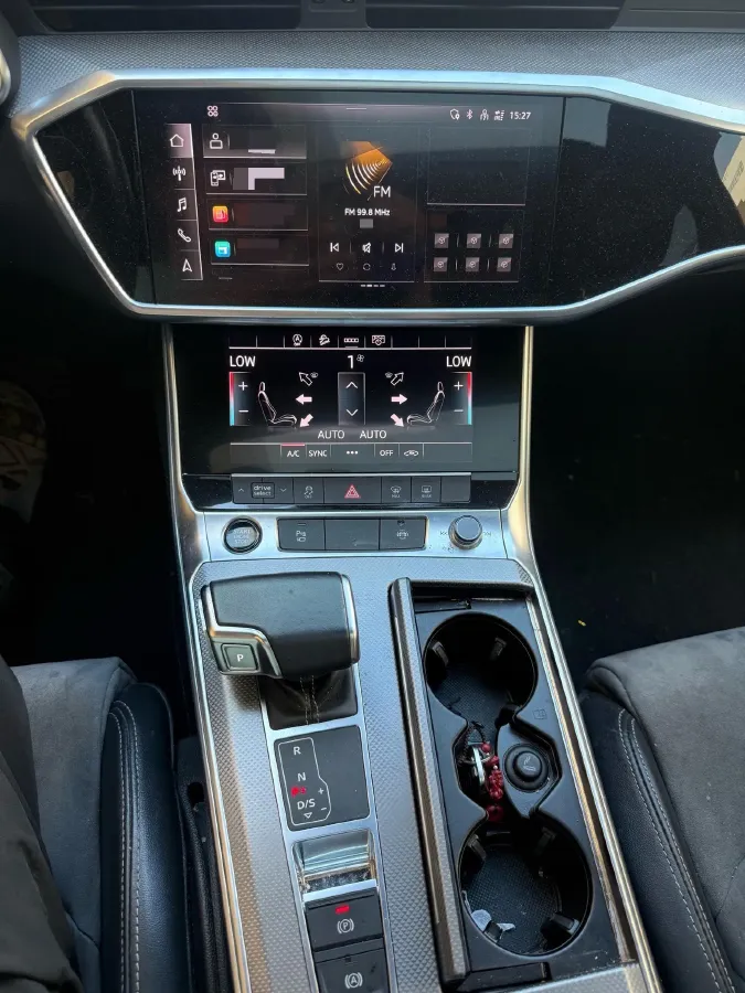 2021 Audi A6L 2.0T 190HP L4 7DCT,autocango,china used car exporter,china ev exporter,chinese used car exporter,chinese used ev exporter
