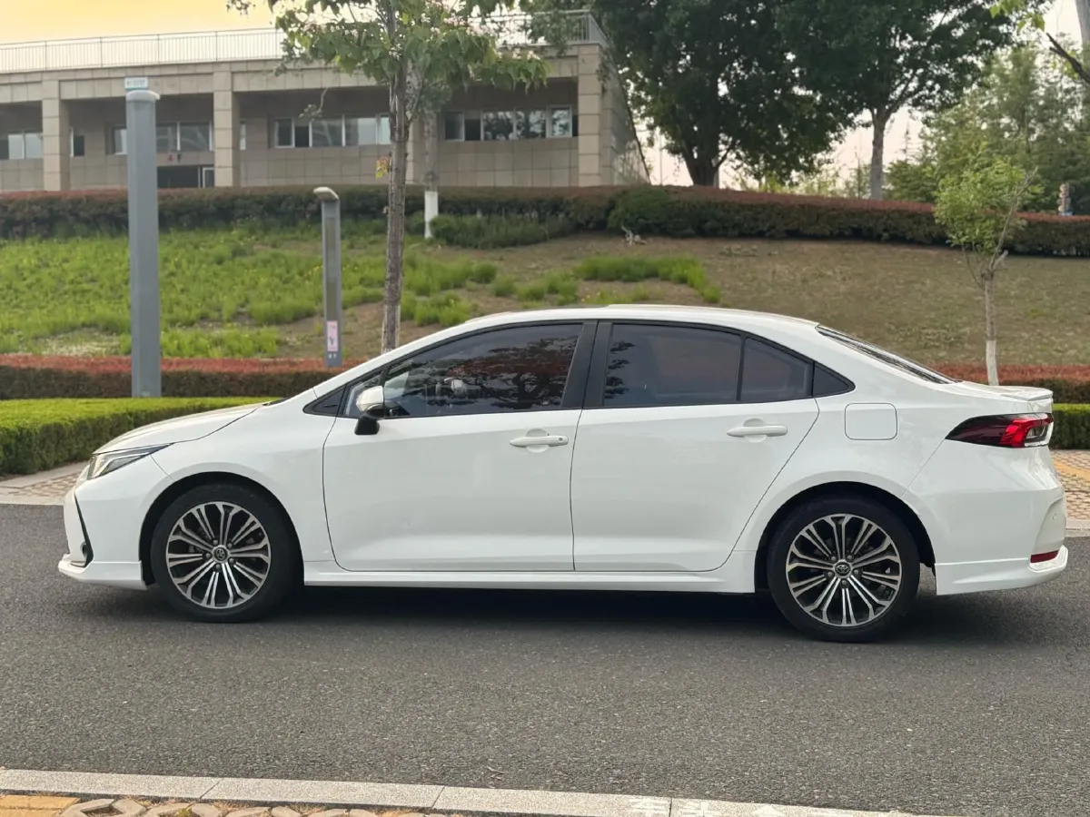 2019 Toyota Corolla 1.2T 116HP L4 CVT,autocango,china used car exporter,china ev exporter,chinese used car exporter,chinese used ev exporter