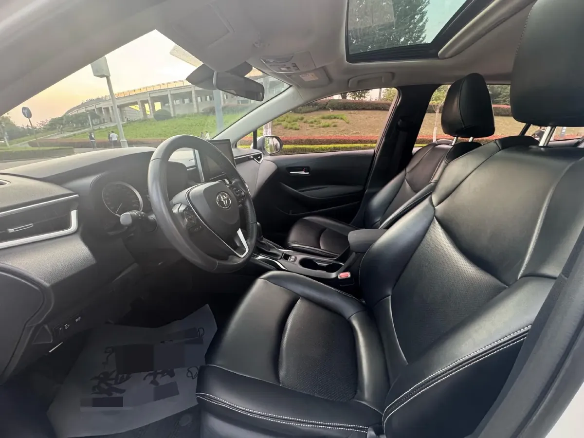 2019 Toyota Corolla 1.2T 116HP L4 CVT,autocango,china used car exporter,china ev exporter,chinese used car exporter,chinese used ev exporter