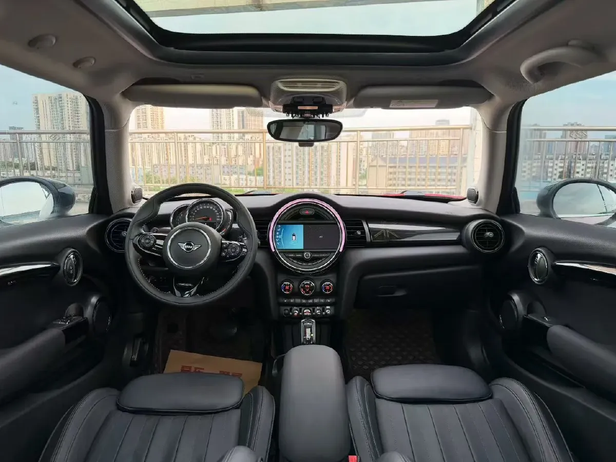 2020 MINI MINI 2.0T 192HP L4 7DCT,autocango,china used car exporter,china ev exporter,chinese used car exporter,chinese used ev exporter