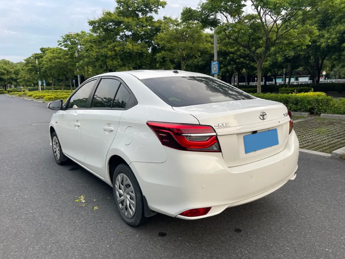 2021 Toyota Vios 1.5L 112HP L4 CVT,autocango,china used car exporter,china ev exporter,chinese used car exporter,chinese used ev exporter