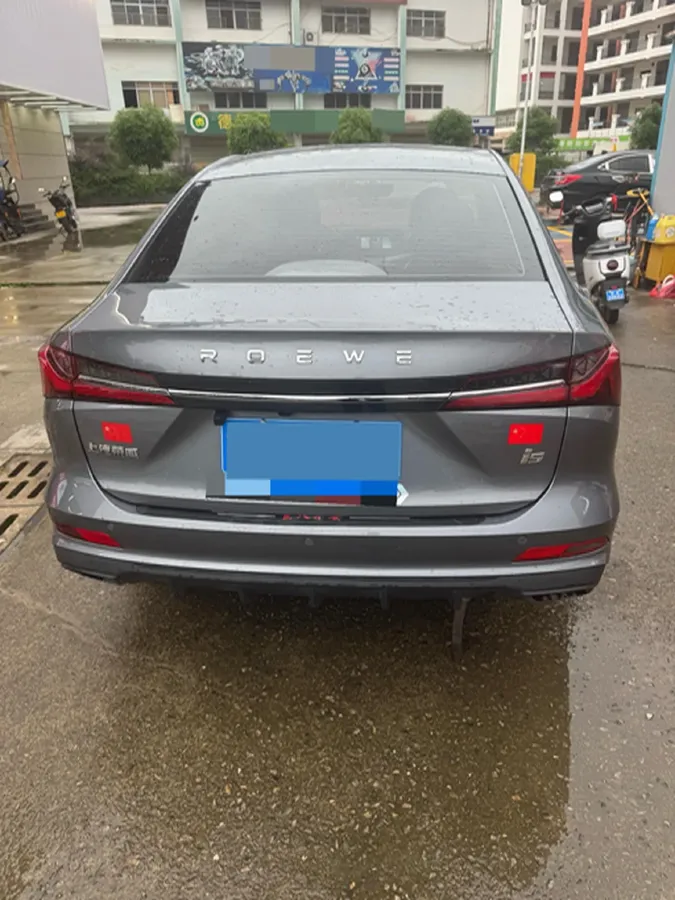 2023 Roewe i5 1.5L 129HP L4 5MT,autocango,china used car exporter,china ev exporter,chinese used car exporter,chinese used ev exporter