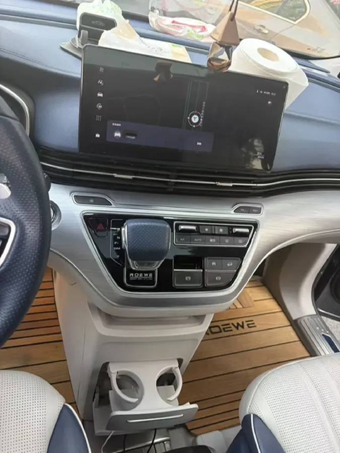 2022 Roewe iMAX8 2.0T 234HP L4 8AT,autocango,china used car exporter,china ev exporter,chinese used car exporter,chinese used ev exporter