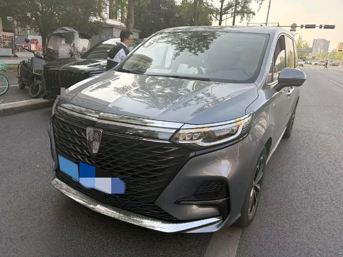 2022 Roewe iMAX8 2.0T 234HP L4 8AT,autocango,china used car exporter,china ev exporter,chinese used car exporter,chinese used ev exporter