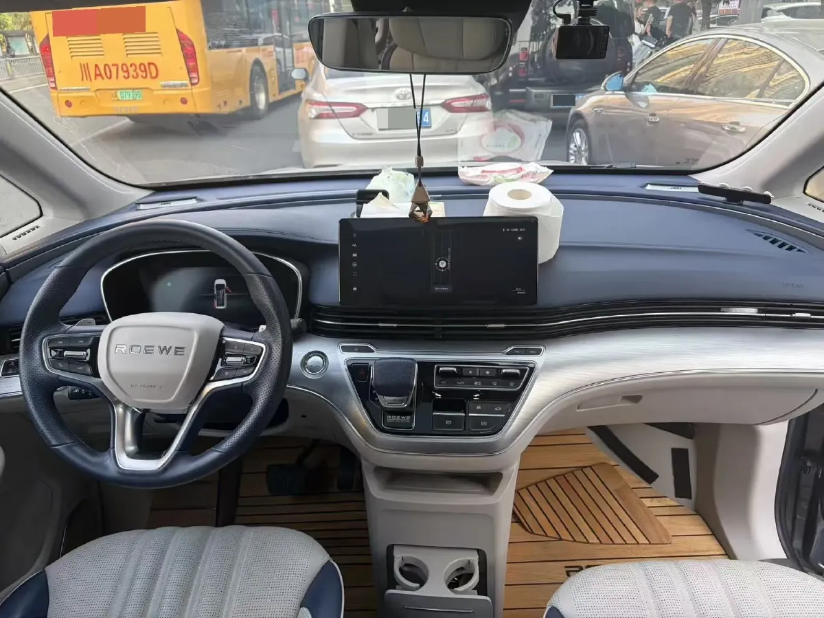 2022 Roewe iMAX8 2.0T 234HP L4 8AT,autocango,china used car exporter,china ev exporter,chinese used car exporter,chinese used ev exporter