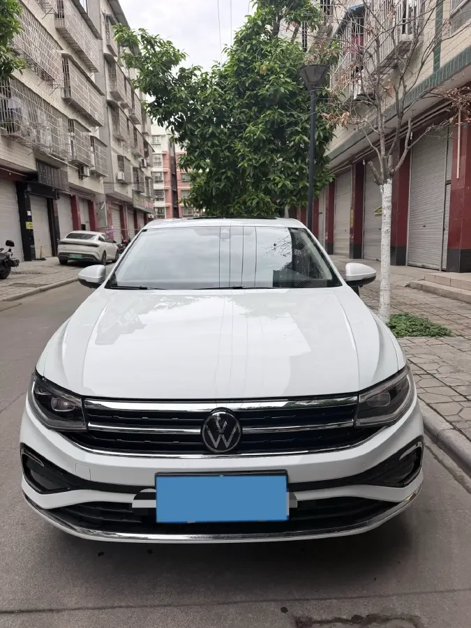 2024 Volkswagen Bora 1.5T 160HP L4 7DCT,autocango,china used car exporter,china ev exporter,chinese used car exporter,chinese used ev exporter