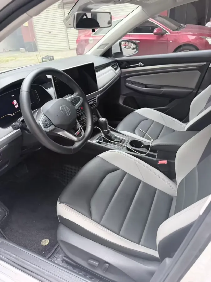 2024 Volkswagen Bora 1.5T 160HP L4 7DCT,autocango,china used car exporter,china ev exporter,chinese used car exporter,chinese used ev exporter