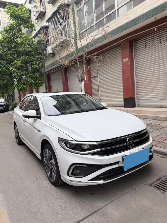 2024 Volkswagen Bora 1.5T 160HP L4 7DCT,autocango,china used car exporter,china ev exporter,chinese used car exporter,chinese used ev exporter