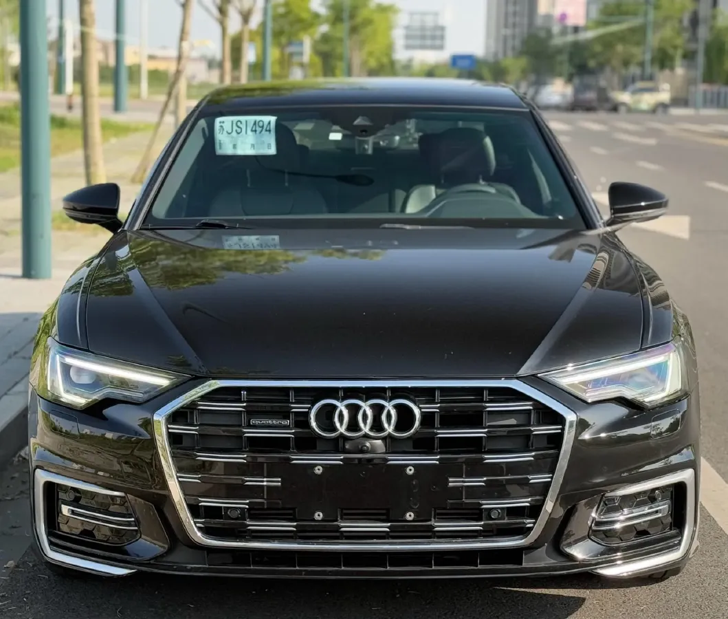 2021 Audi A6L 2.0T 224HP L4 7DCT,autocango,china used car exporter,china ev exporter,chinese used car exporter,chinese used ev exporter