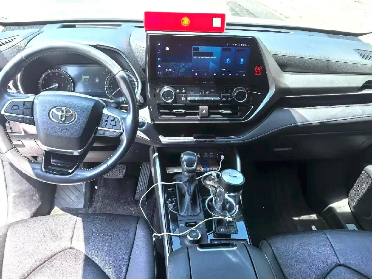 2022 Toyota Highlander 2.0T 248HP L4 8AT,autocango,china used car exporter,china ev exporter,chinese used car exporter,chinese used ev exporter