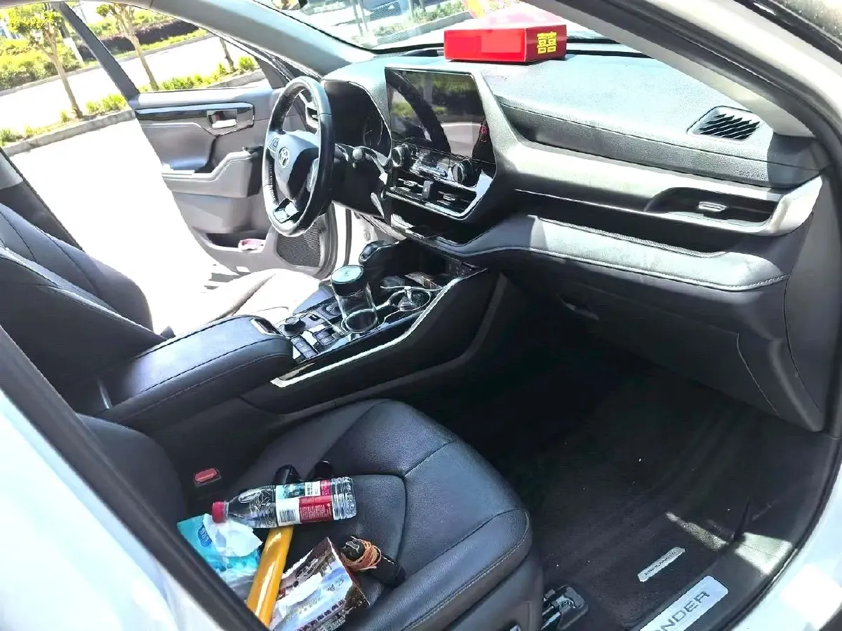 2022 Toyota Highlander 2.0T 248HP L4 8AT,autocango,china used car exporter,china ev exporter,chinese used car exporter,chinese used ev exporter