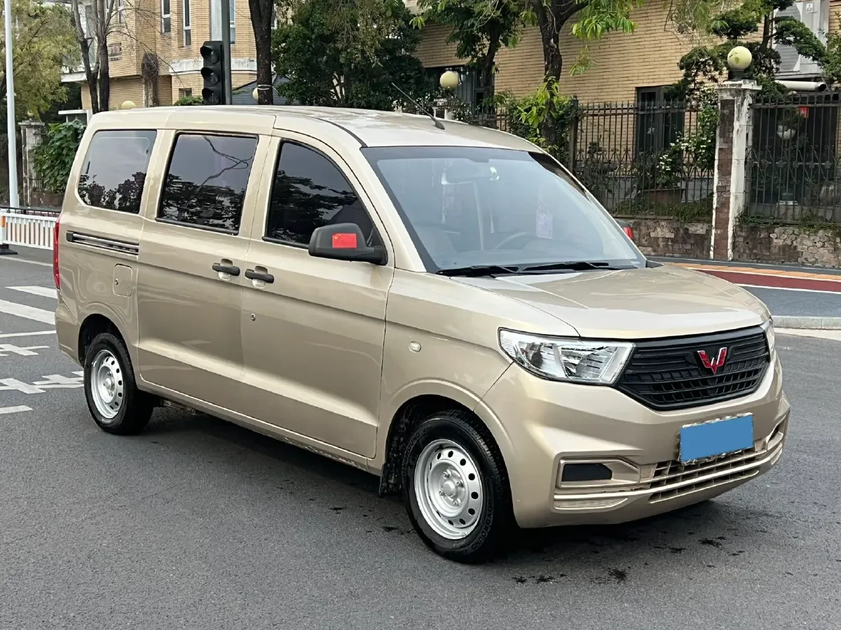 2022 JinBei Little Sea Lion X30 1.5L 102HP L4 5MT,autocango,china used car exporter,china ev exporter,chinese used car exporter,chinese used ev exporter