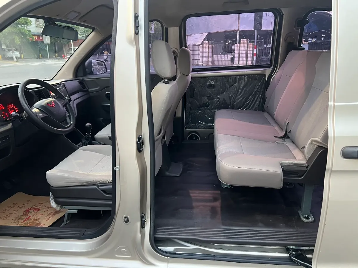 2022 JinBei Little Sea Lion X30 1.5L 102HP L4 5MT,autocango,china used car exporter,china ev exporter,chinese used car exporter,chinese used ev exporter