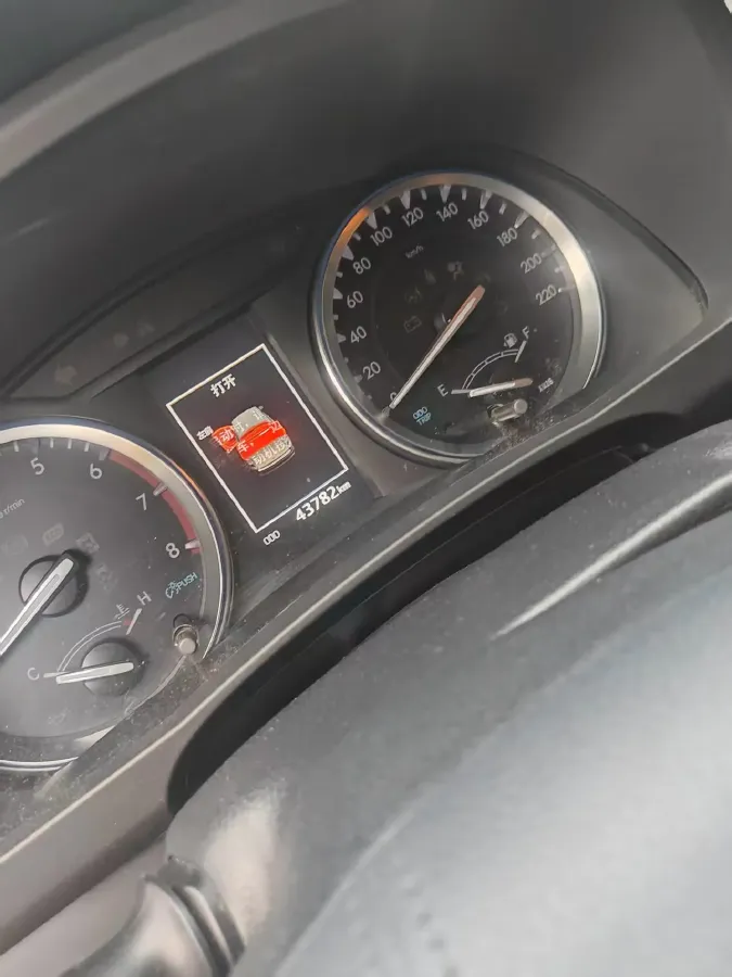 2021 Toyota Highlander 2.0T 220HP L4 6AT,autocango,china used car exporter,china ev exporter,chinese used car exporter,chinese used ev exporter