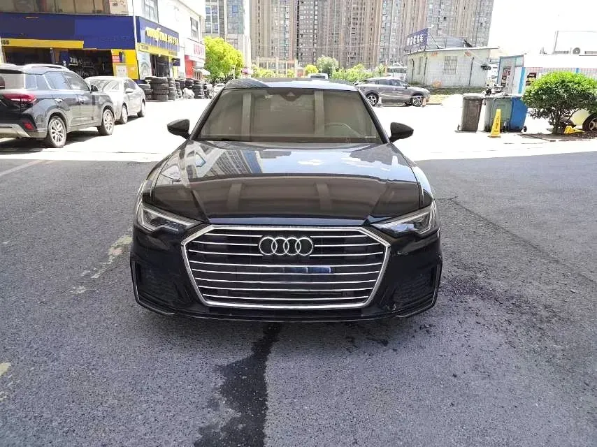 2021 Audi A6L 2.0T 190HP L4 7DCT,autocango,china used car exporter,china ev exporter,chinese used car exporter,chinese used ev exporter