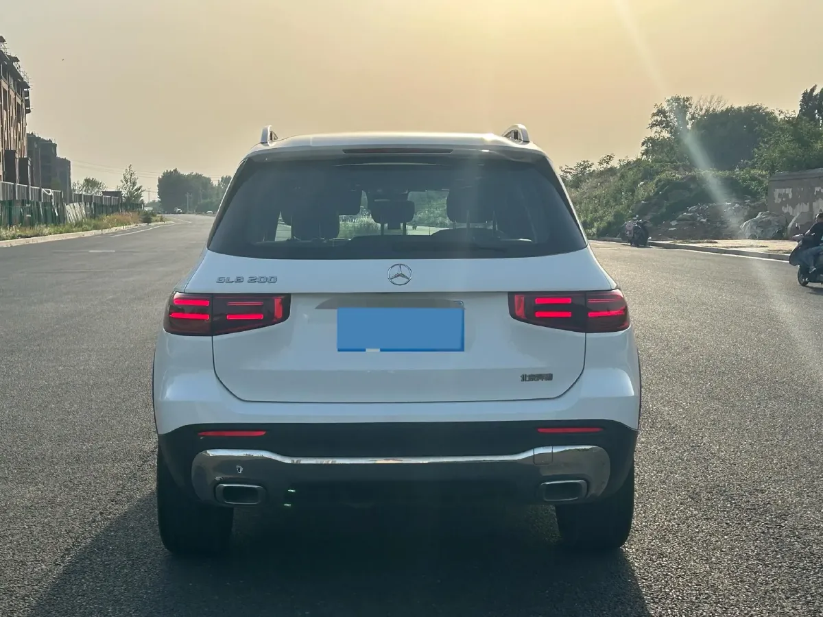 2024 Mercedes-Benz GLB Class 1.3T 163HP L4 7DCT,autocango,china used car exporter,china ev exporter,chinese used car exporter,chinese used ev exporter