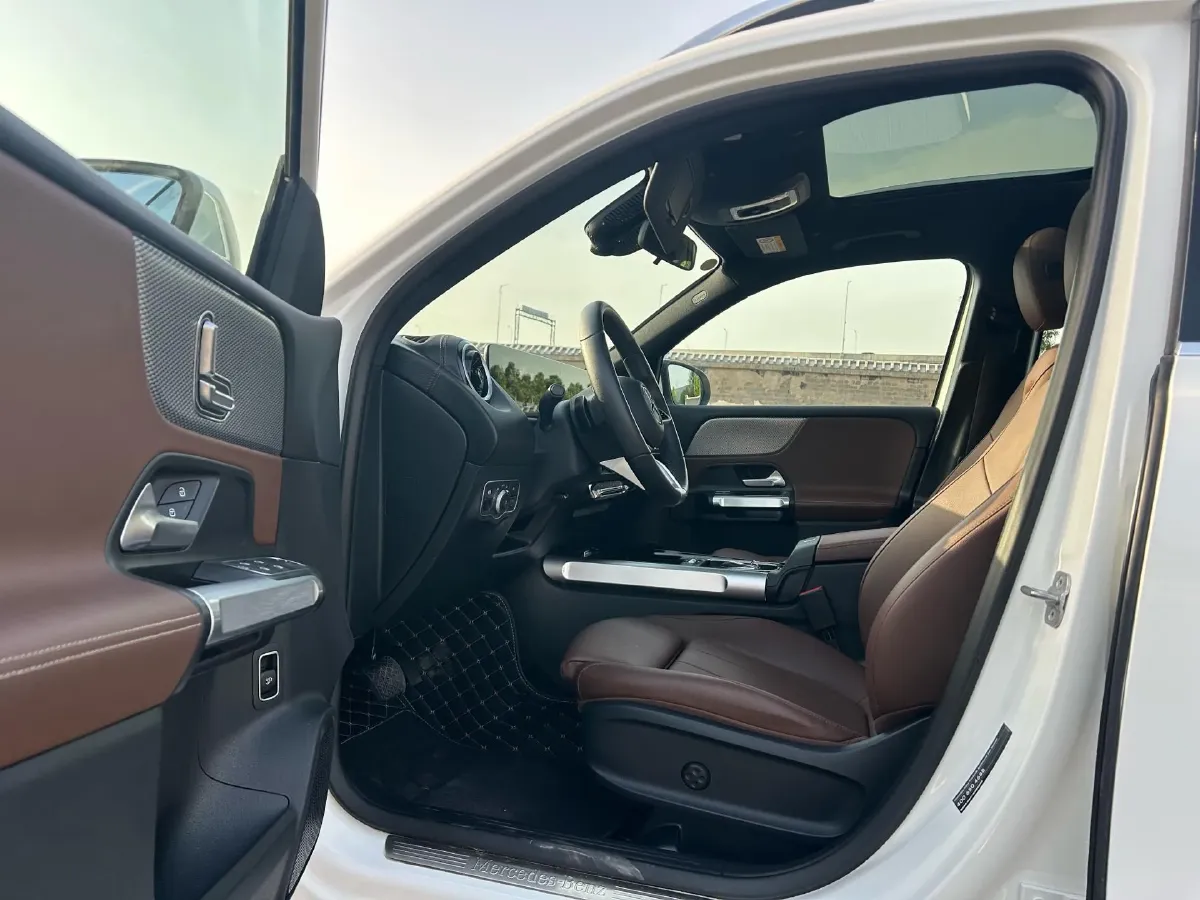 2024 Mercedes-Benz GLB Class 1.3T 163HP L4 7DCT,autocango,china used car exporter,china ev exporter,chinese used car exporter,chinese used ev exporter