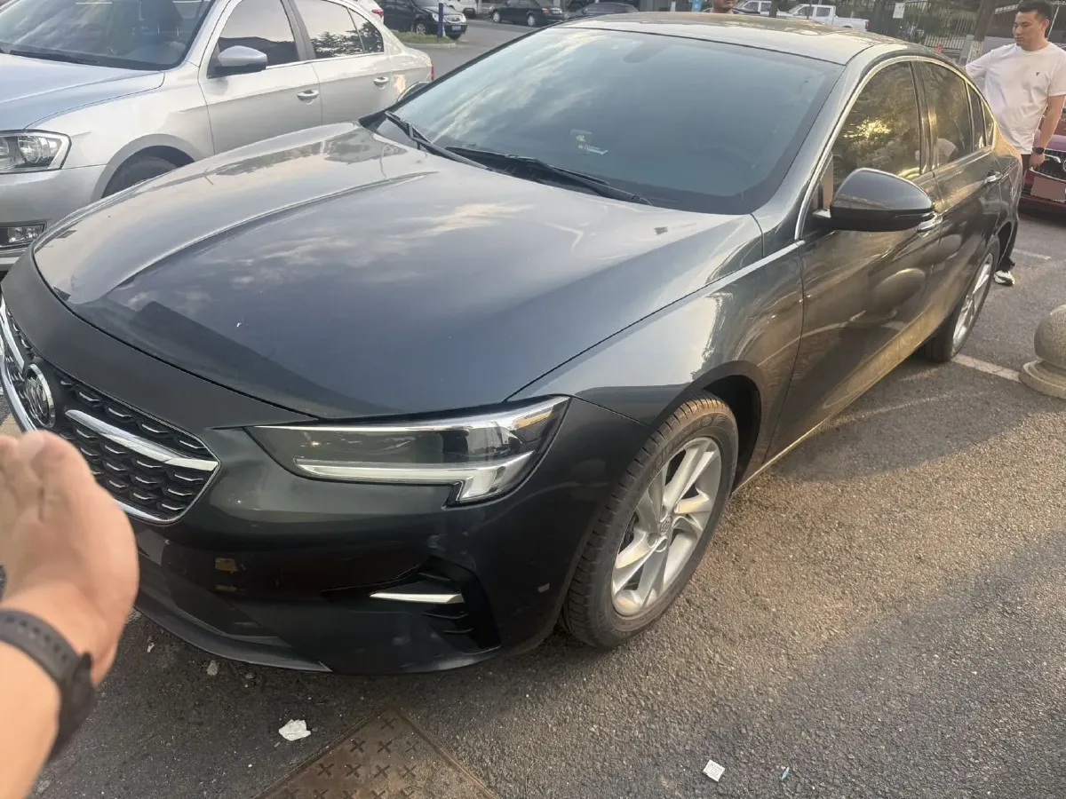 2020 Buick Regal 1.5T 169HP L4 9AT,autocango,china used car exporter,china ev exporter,chinese used car exporter,chinese used ev exporter