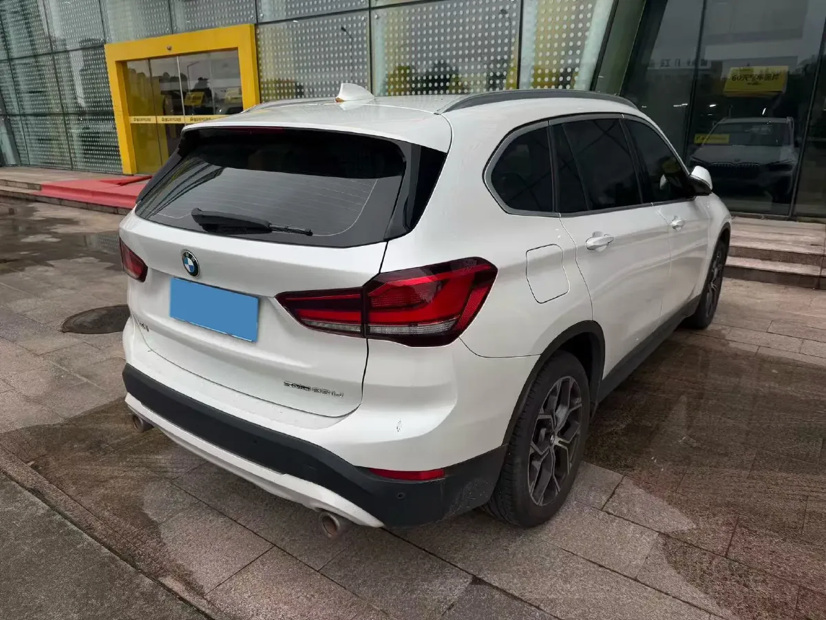 2020 BMW X1 2.0T 192HP L4 7DCT,autocango,china used car exporter,china ev exporter,chinese used car exporter,chinese used ev exporter