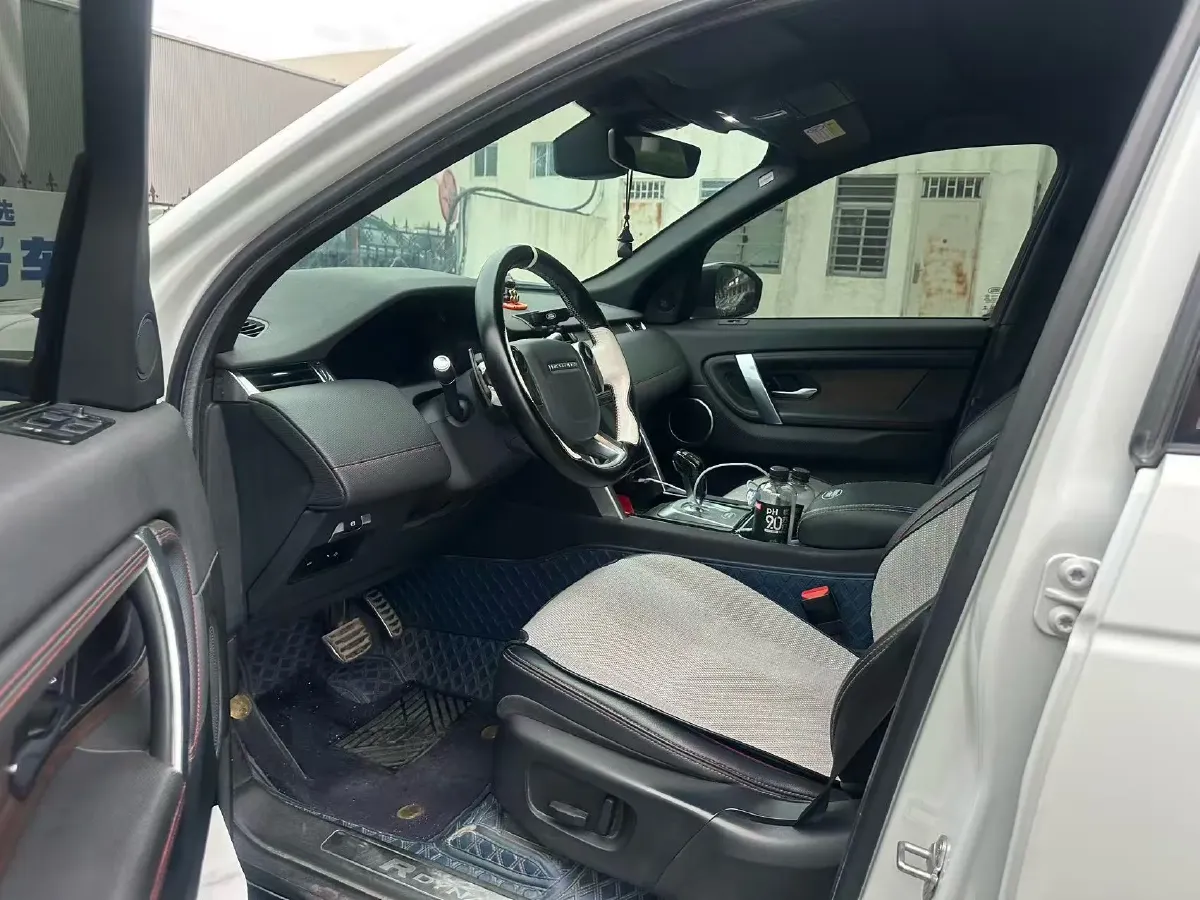 2021 Land Rover Discovery Sport 2.0T 249HP L4 9AT,autocango,china used car exporter,china ev exporter,chinese used car exporter,chinese used ev exporter