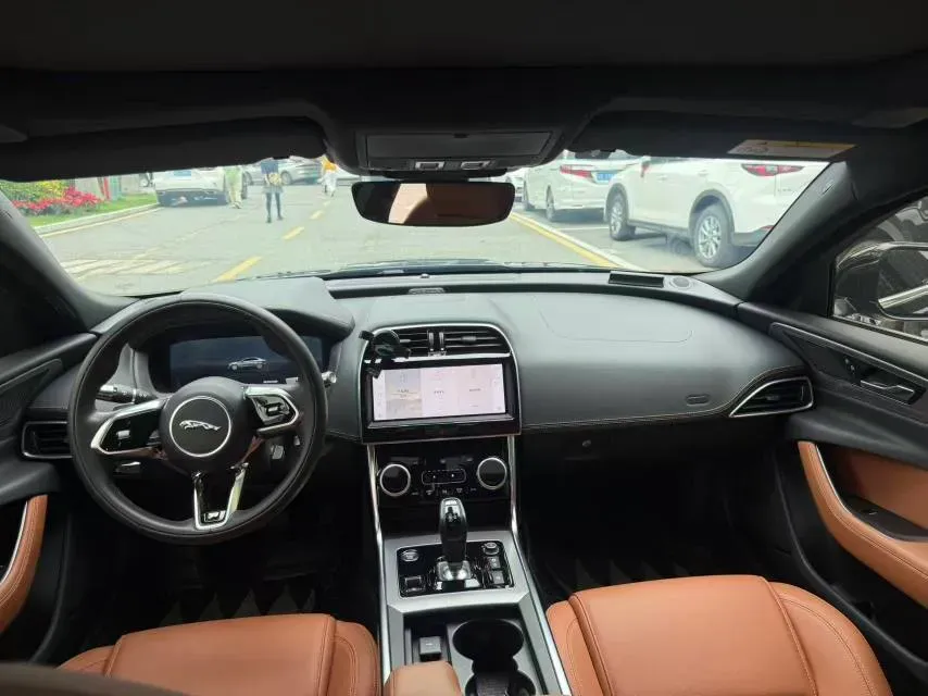 2021 Jaguar XEL 2.0T 250HP L4 8AT,autocango,china used car exporter,china ev exporter,chinese used car exporter,chinese used ev exporter