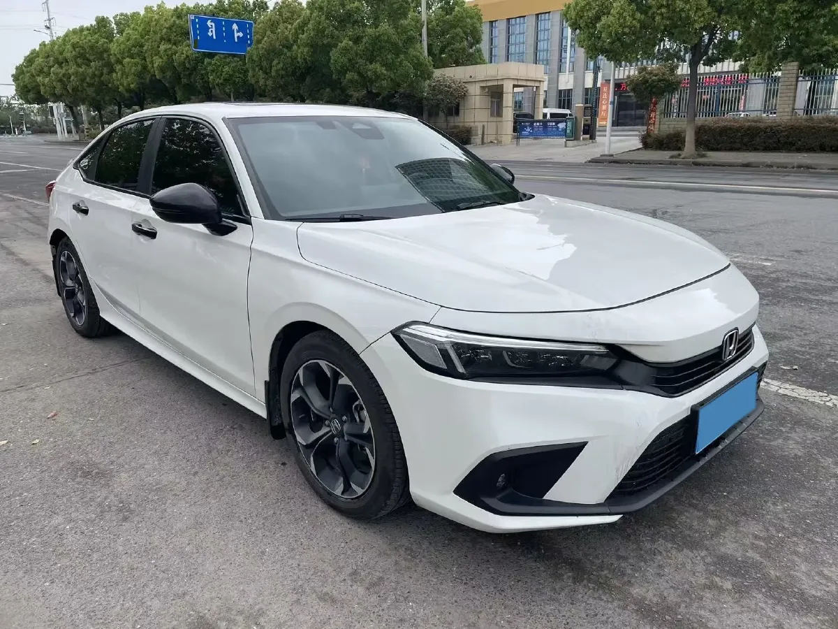 2023 Honda Civic 1.5T 182HP L4 CVT,autocango,china used car exporter,china ev exporter,chinese used car exporter,chinese used ev exporter