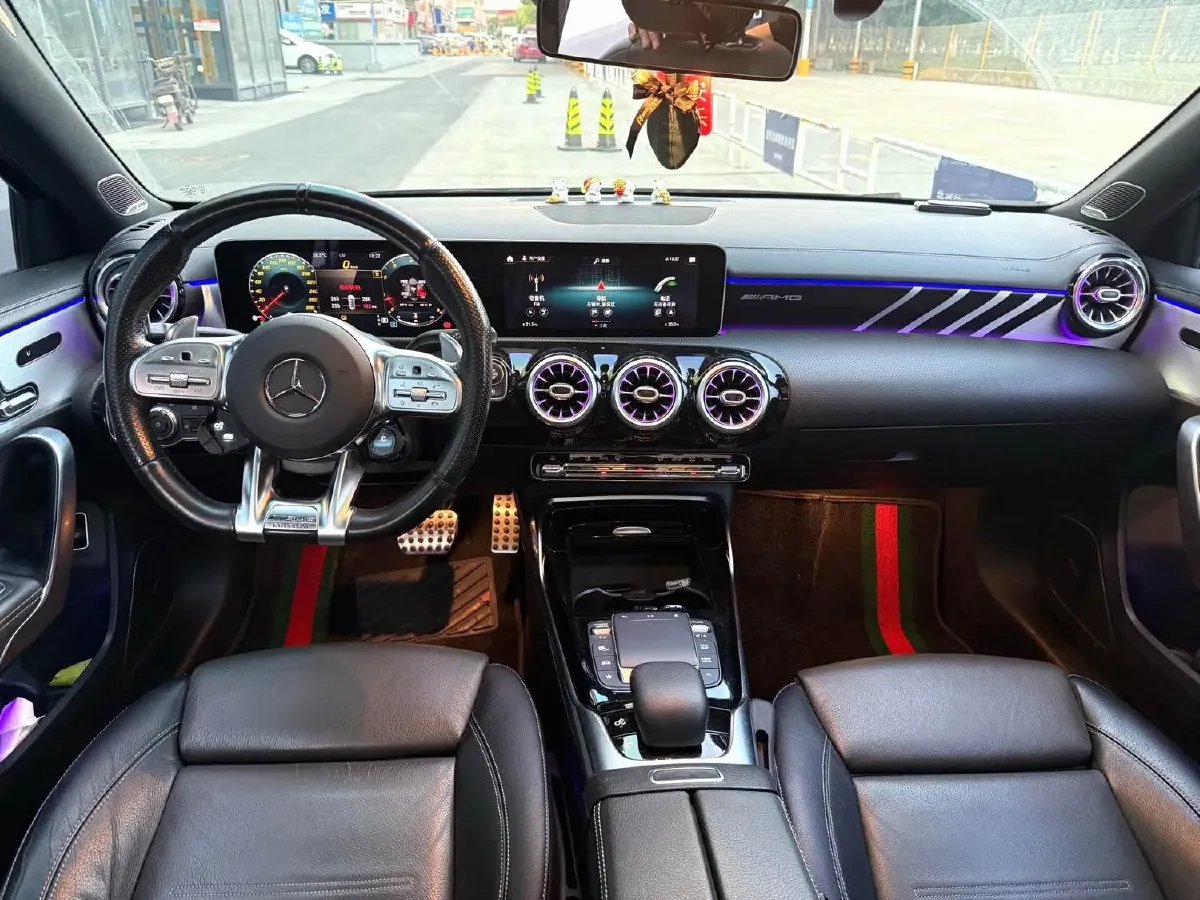2019 Mercedes-Benz A AMG 2.0T 306HP L4 7DCT,autocango,china used car exporter,china ev exporter,chinese used car exporter,chinese used ev exporter