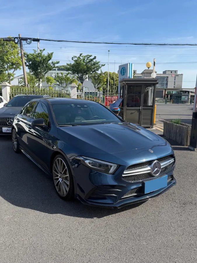 2019 Mercedes-Benz A AMG 2.0T 306HP L4 7DCT,autocango,china used car exporter,china ev exporter,chinese used car exporter,chinese used ev exporter
