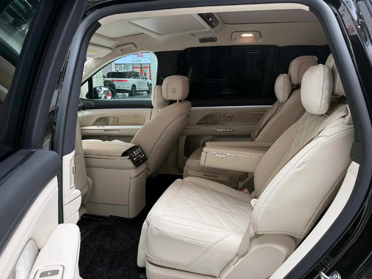 2026 NIO ES8 BEV,autocango,china used car exporter,china ev exporter,chinese used car exporter,chinese used ev exporter